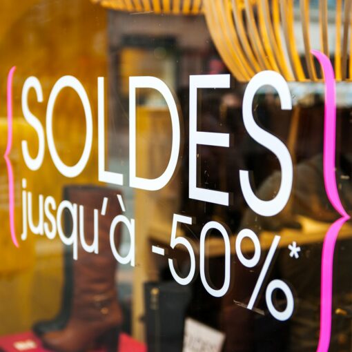 Decorate your shop window and get your message across in an original way shutterstock 346329701 5